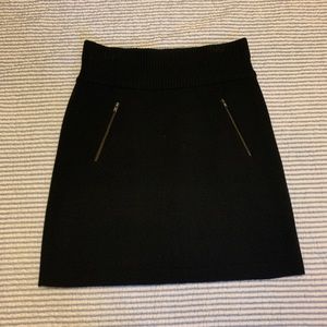 Loft black skirt. Women’s XS.